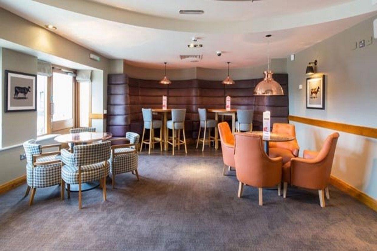 Premier Inn Newton Abbot Kültér fotó